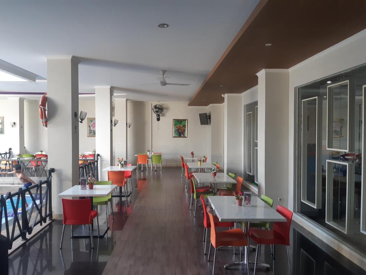 Pacific Hotel Ambon Dış mekan fotoğraf